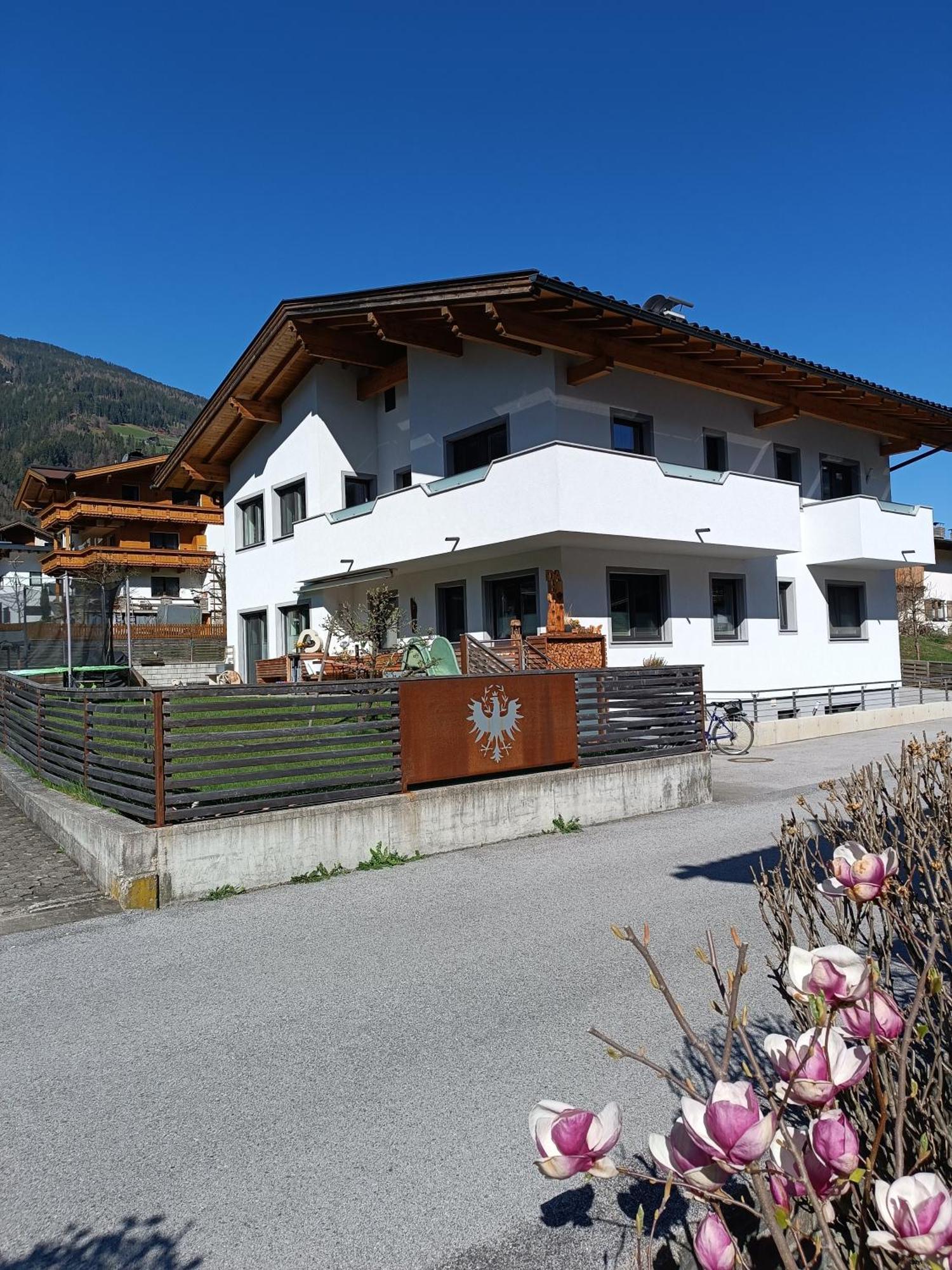 Schweinberger Sixtus Apartment Aschau Im Zillertal Exterior photo